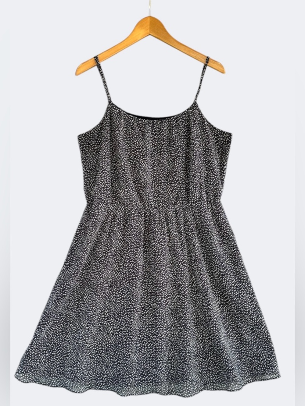 🎉5 for $45🎉 Loft dress size L